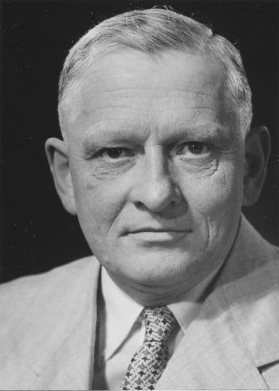 Richard Kuhn (1900–1967), MPI für Medizinische Forschung, Heidelberg, GDCh-Präsident 1964-1965