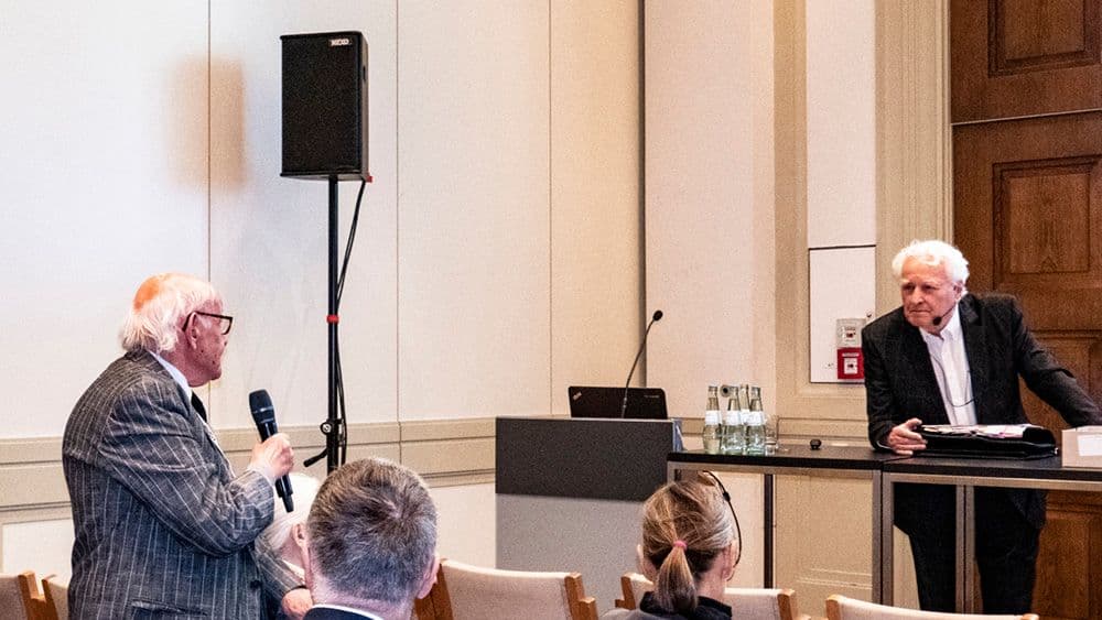 Diskussion mit Prof. Dr. Hans Karl Rouette